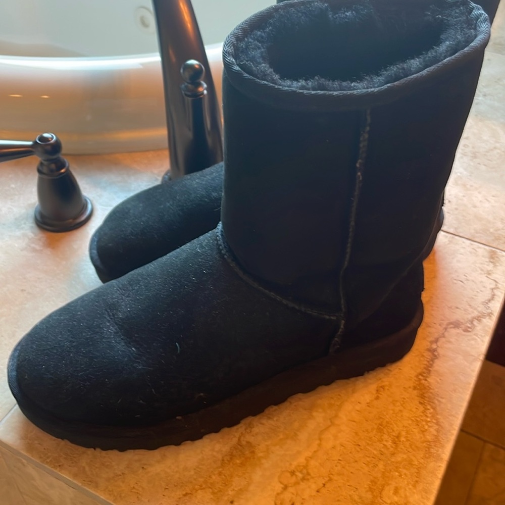 Women’s Black Ugg boots size 9